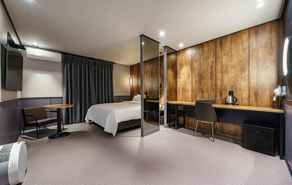 Brown-Dot Hotel Geomdan Incheon Extérieur photo