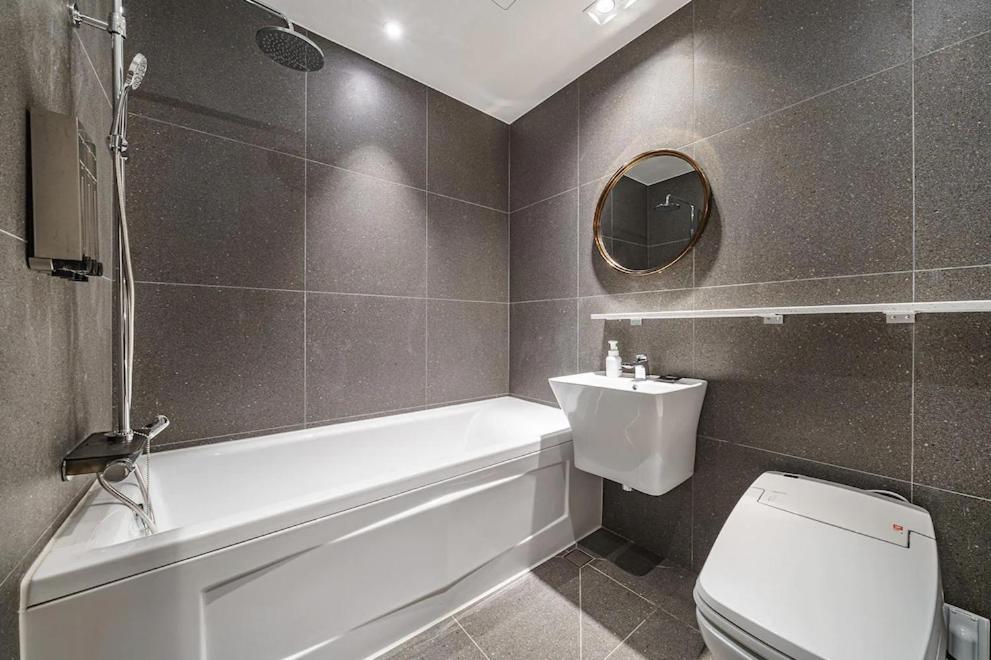 Brown-Dot Hotel Geomdan Incheon Extérieur photo