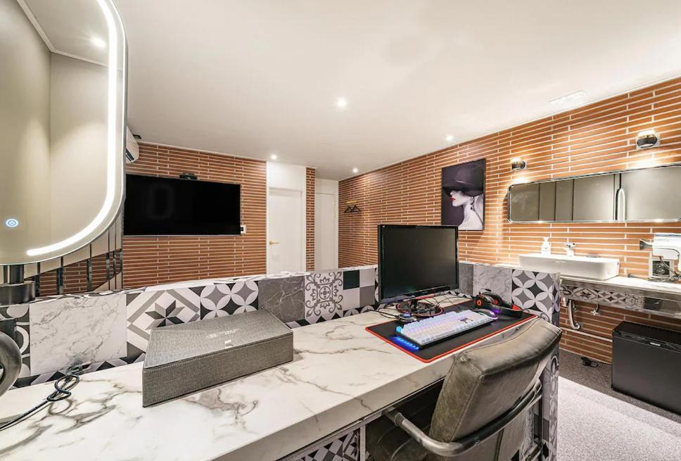 Brown-Dot Hotel Geomdan Incheon Extérieur photo